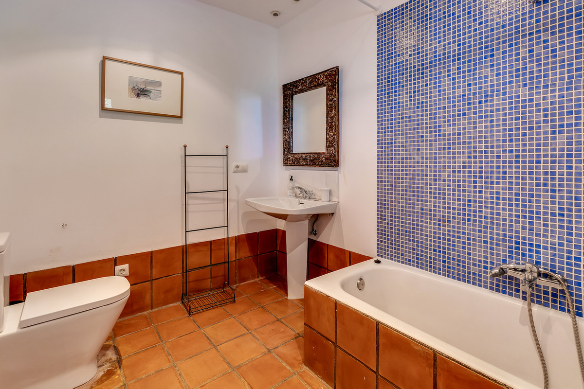 4 Bed Townhouse for sale in Javea Costa Blanca, Alicante, Spain