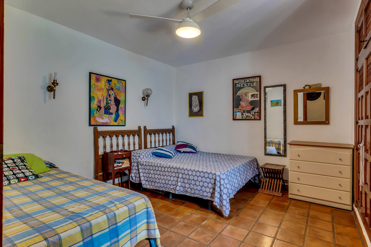 4 Bed Townhouse for sale in Javea Costa Blanca, Alicante, Spain