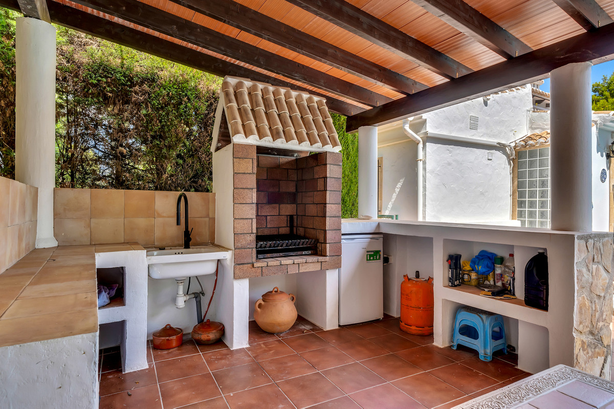 4 Bed Townhouse for sale in Javea Costa Blanca, Alicante, Spain