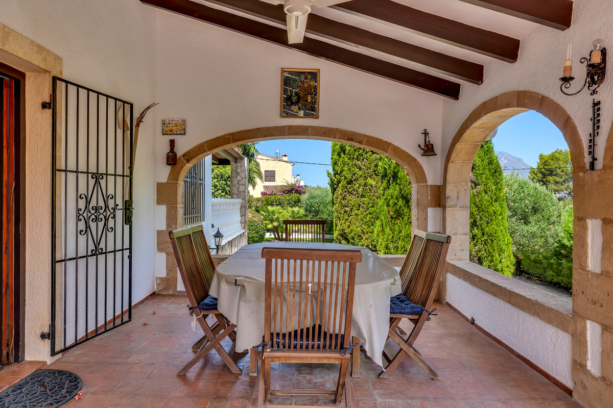 4 Bed Townhouse for sale in Javea Costa Blanca, Alicante, Spain