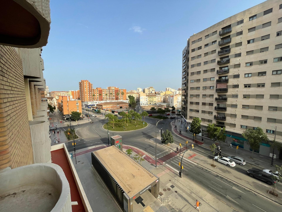 Se vende Apartamento Planta Media de 4 dormitorios en Costa Del Sol, Málaga, España