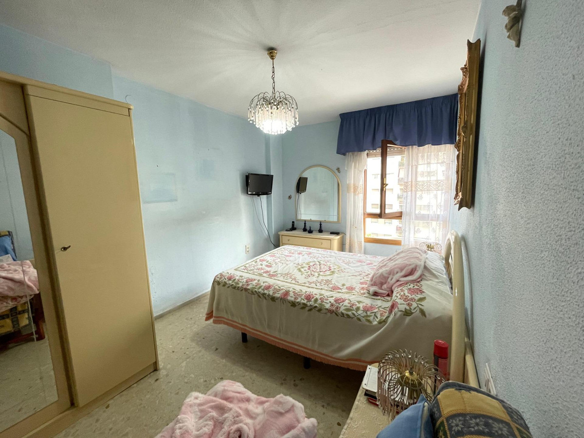 Se vende Apartamento Planta Media de 4 dormitorios en Costa Del Sol, Málaga, España