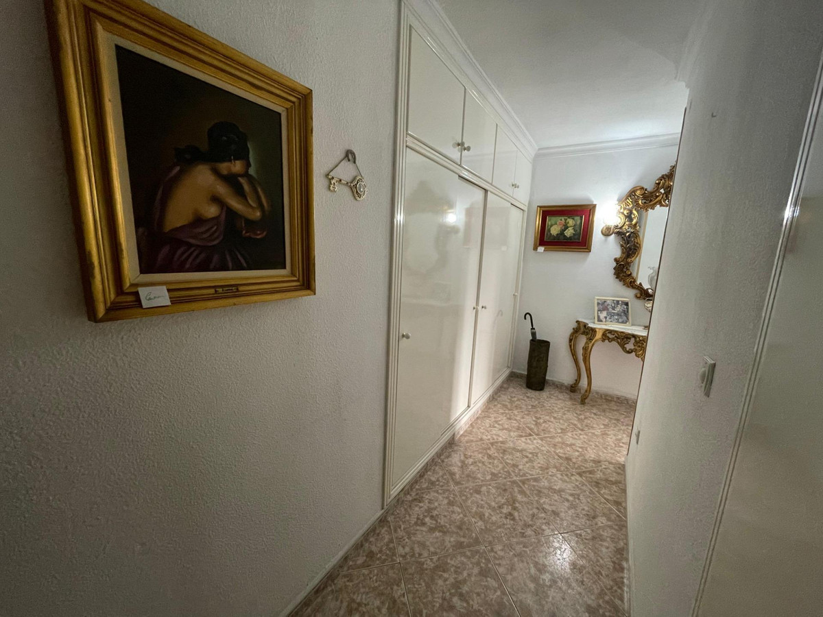 Se vende Apartamento Planta Media de 4 dormitorios en Costa Del Sol, Málaga, España