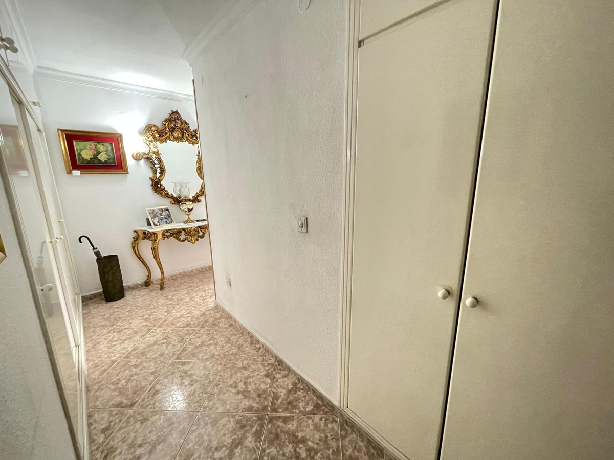 Se vende Apartamento Planta Media de 4 dormitorios en Costa Del Sol, Málaga, España