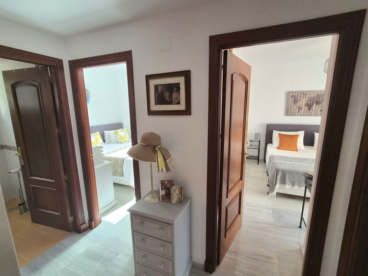 3 Bed Apartment for sale in Alhaurin Golf Costa Del Sol, Málaga, Spain