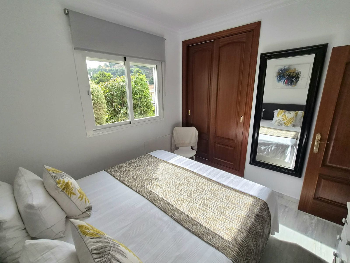 3 Bed Apartment for sale in Alhaurin Golf Costa Del Sol, Málaga, Spain