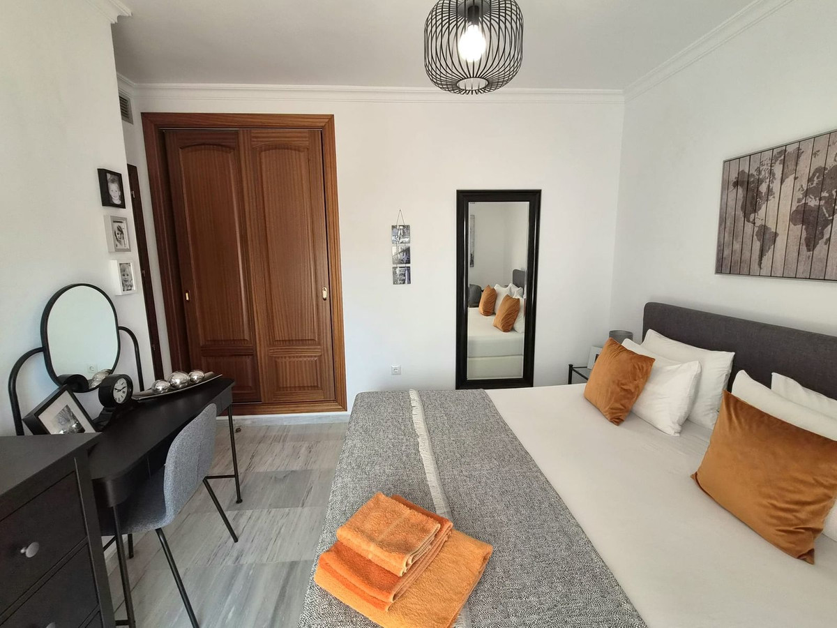 3 Bed Apartment for sale in Alhaurin Golf Costa Del Sol, Málaga, Spain