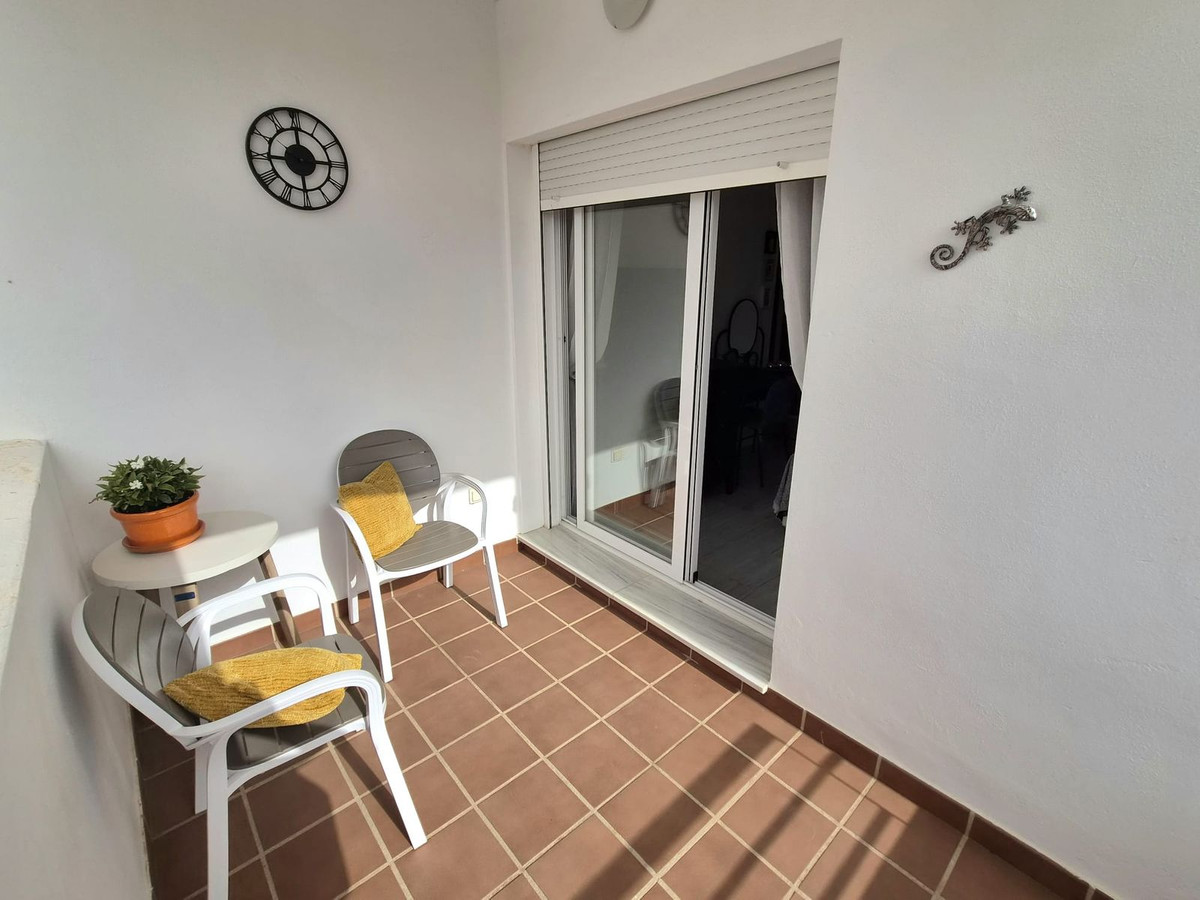 3 Bed Apartment for sale in Alhaurin Golf Costa Del Sol, Málaga, Spain