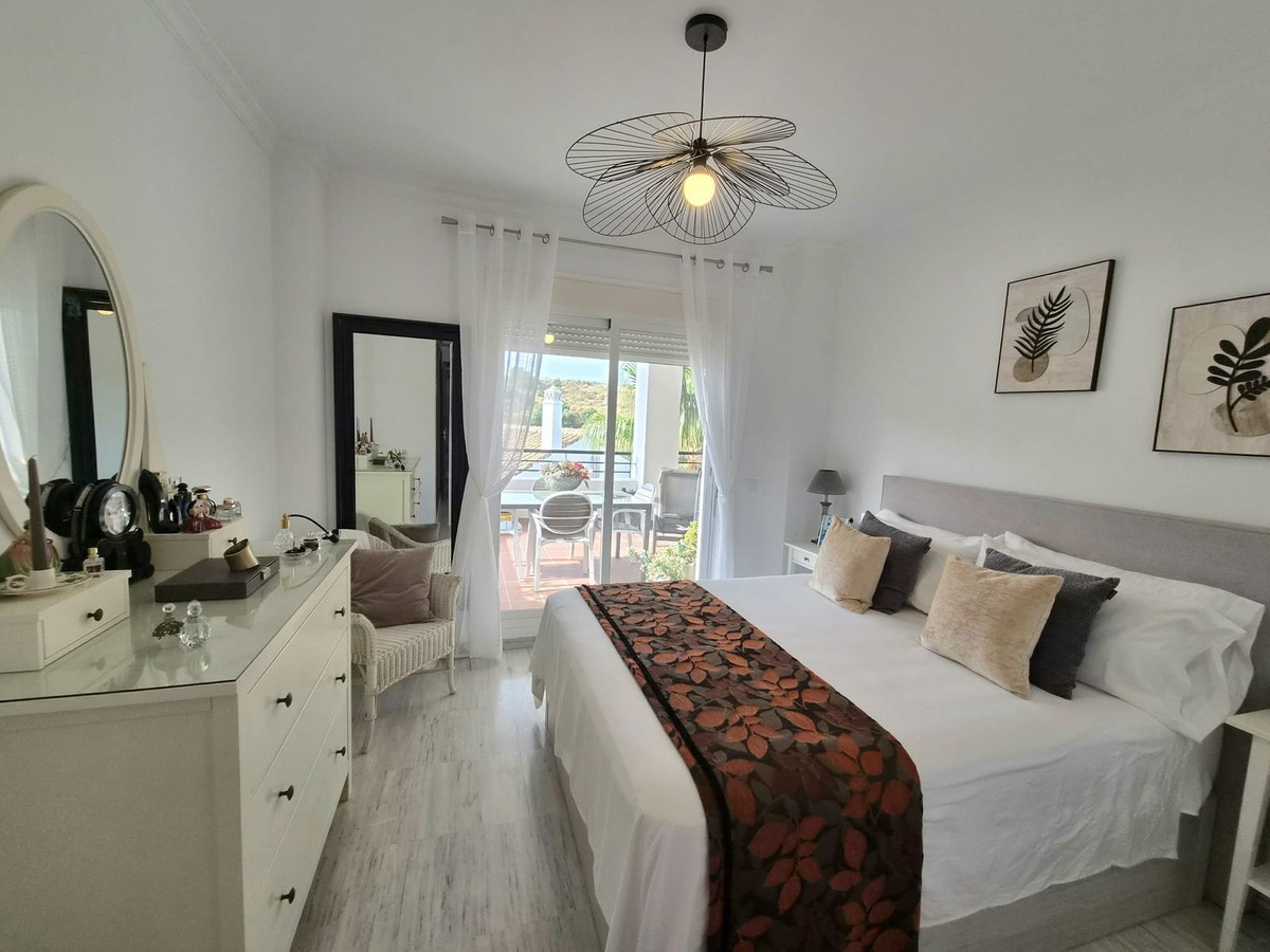 3 Bed Apartment for sale in Alhaurin Golf Costa Del Sol, Málaga, Spain