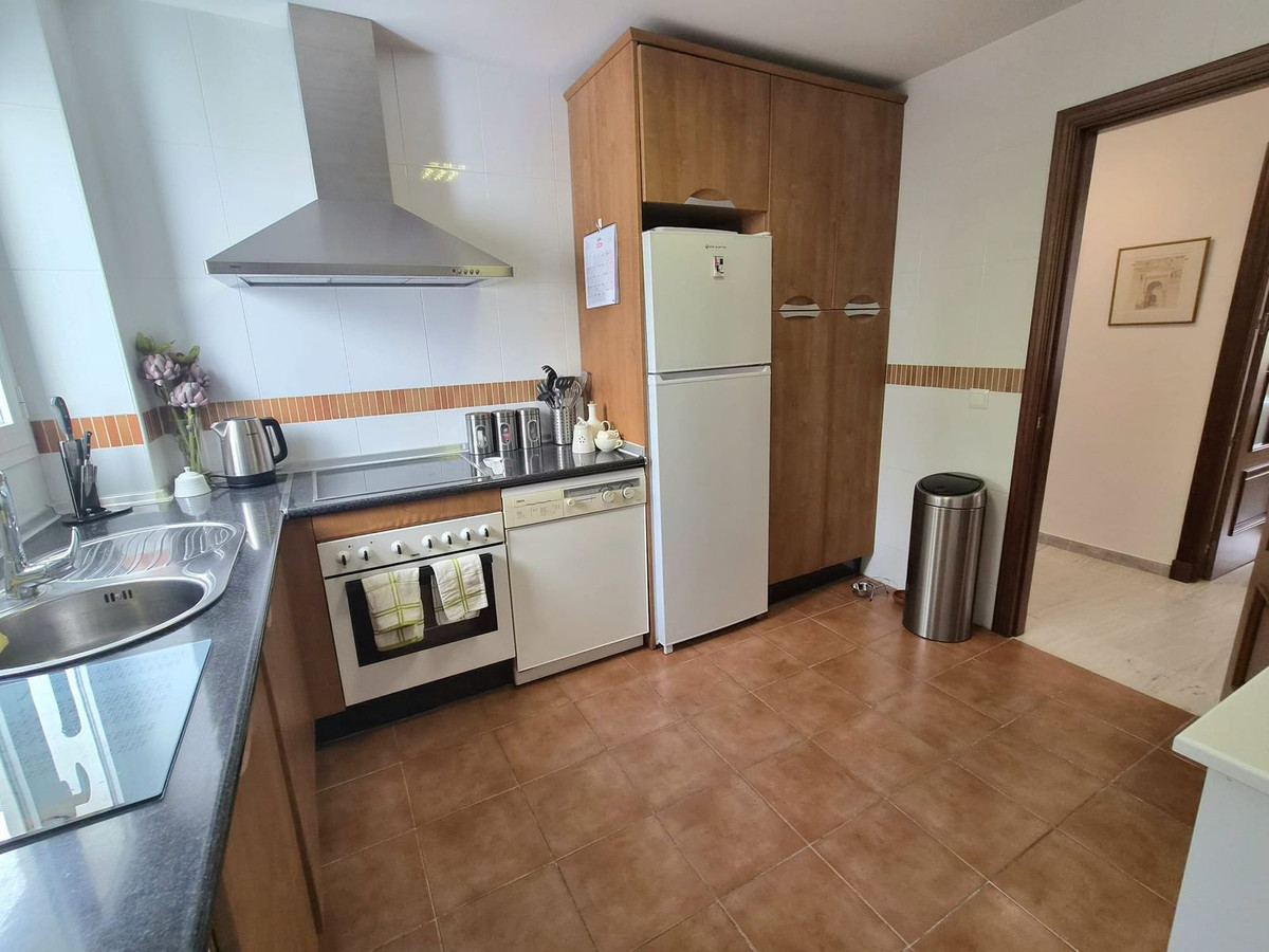 3 Bed Apartment for sale in Alhaurin Golf Costa Del Sol, Málaga, Spain