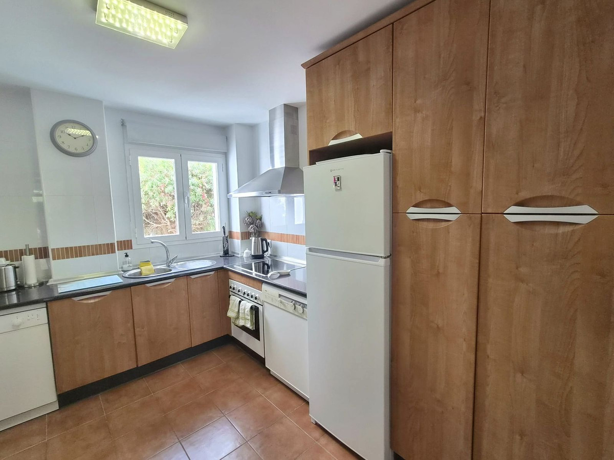 3 Bed Apartment for sale in Alhaurin Golf Costa Del Sol, Málaga, Spain