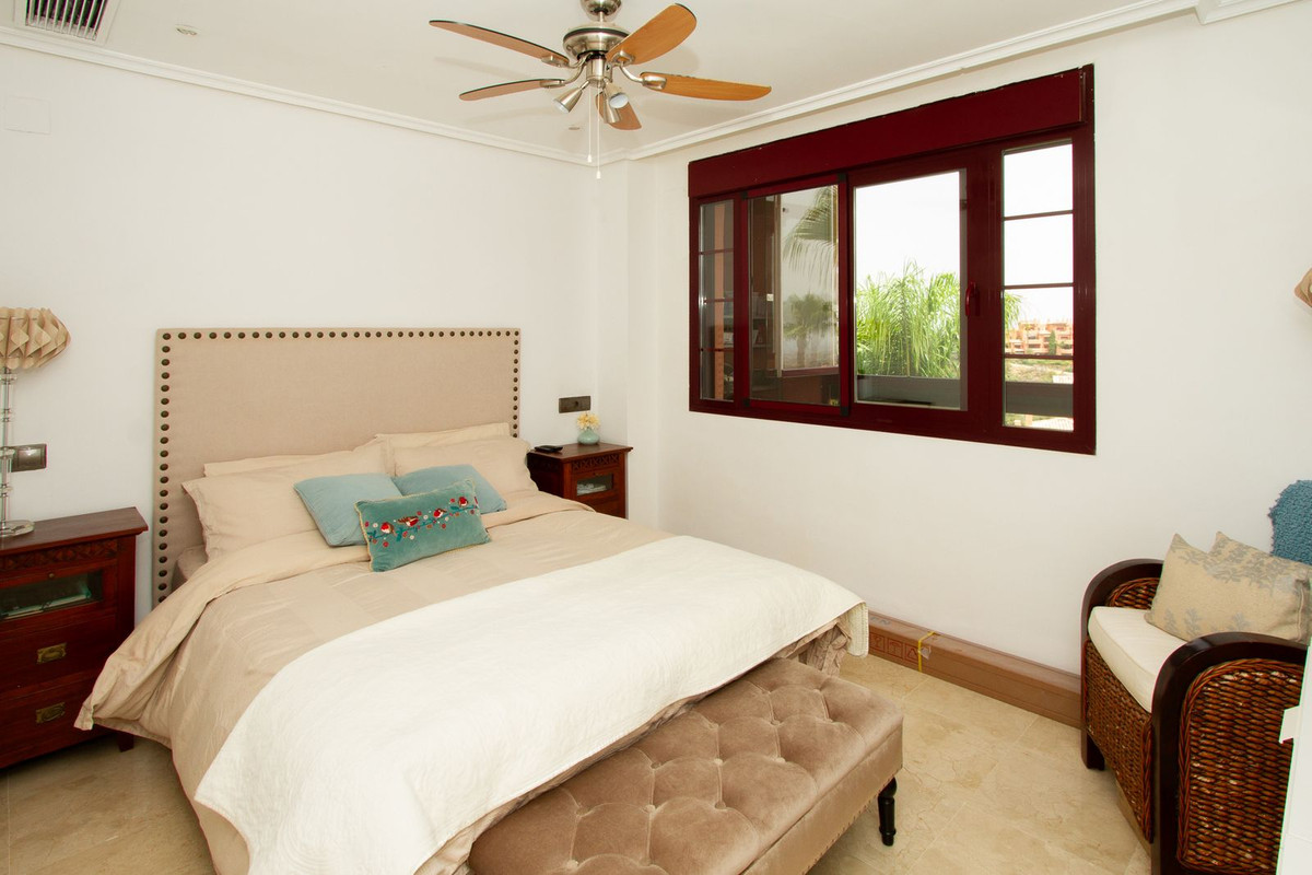 3 Bed Apartment for sale in La Mairena Costa Del Sol, Málaga, Spain