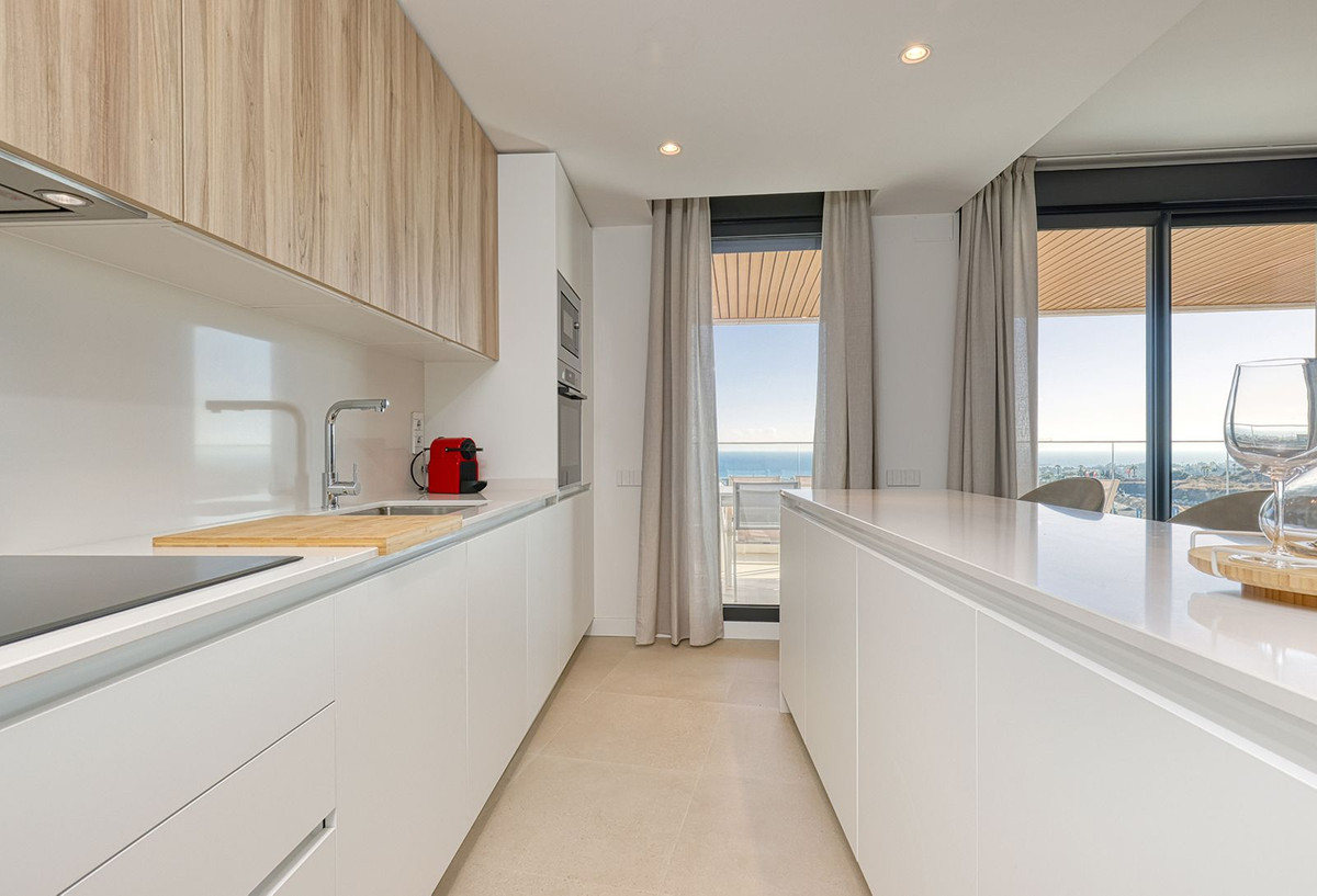 Se vende Apartamento Planta Media de 3 dormitorios en Costa Del Sol, Málaga, España