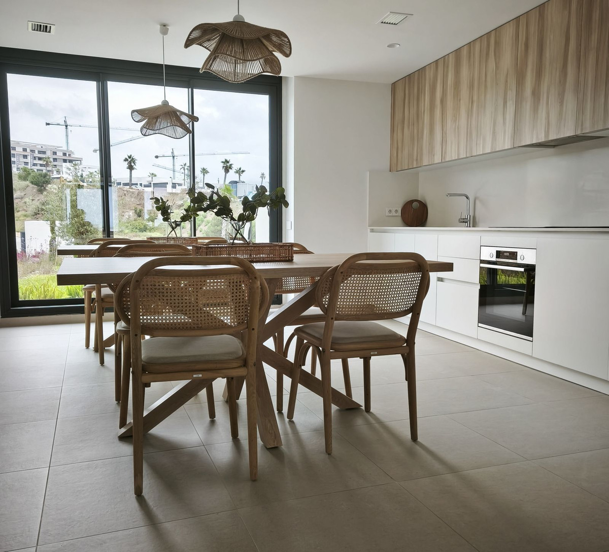 Se vende Apartamento Planta Media de 3 dormitorios en Costa Del Sol, Málaga, España