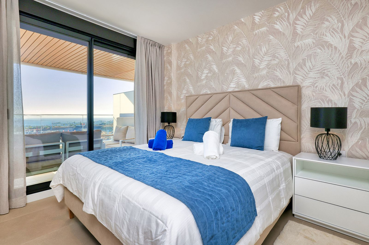 Se vende Apartamento Planta Media de 3 dormitorios en Costa Del Sol, Málaga, España