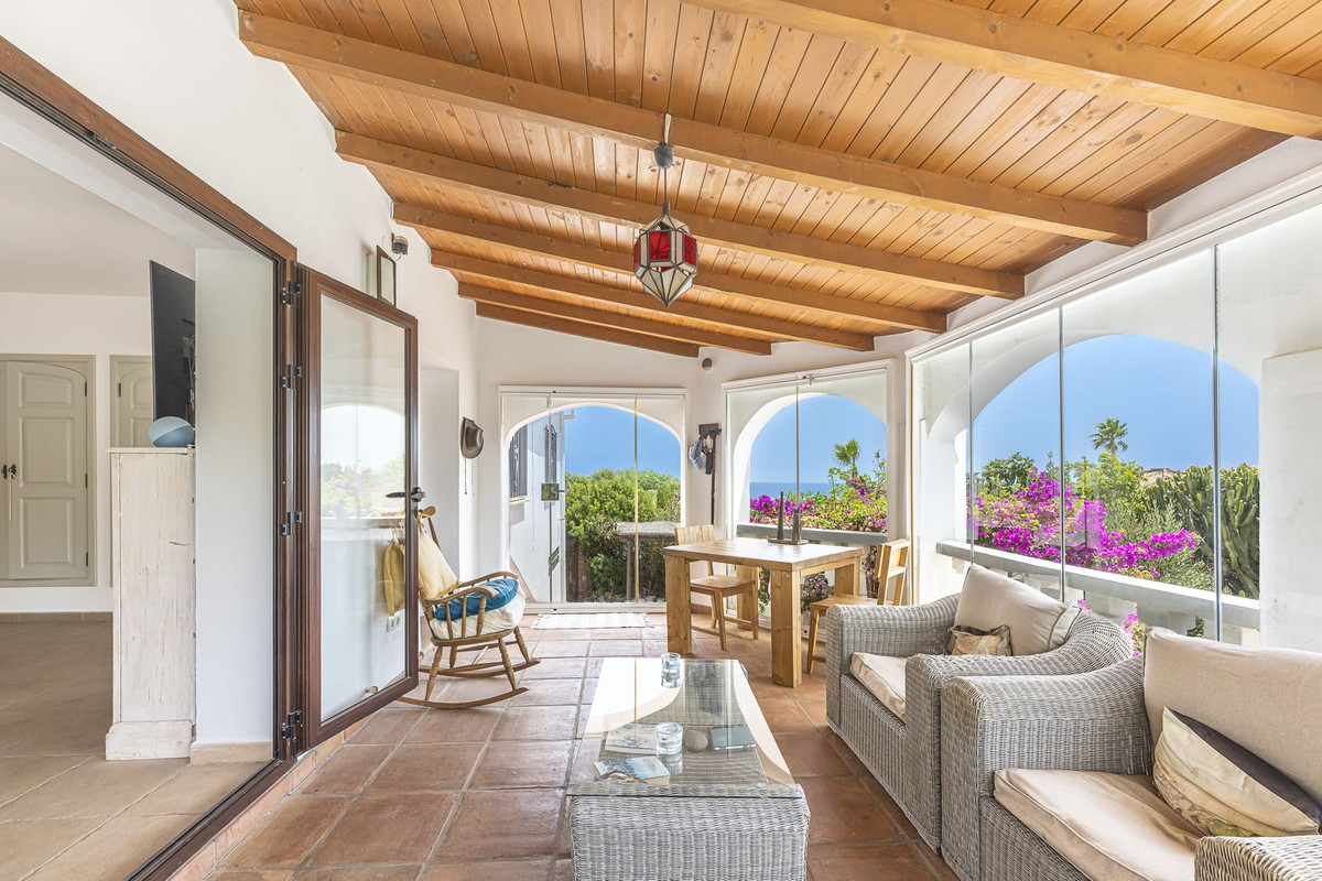 4 Bed Townhouse for sale in Punta Chullera Costa Del Sol, Málaga, Spain