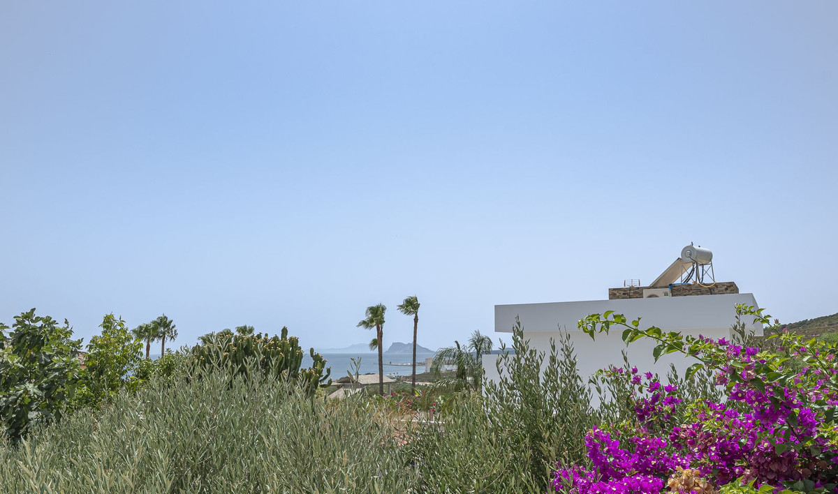 4 Bed Townhouse for sale in Punta Chullera Costa Del Sol, Málaga, Spain