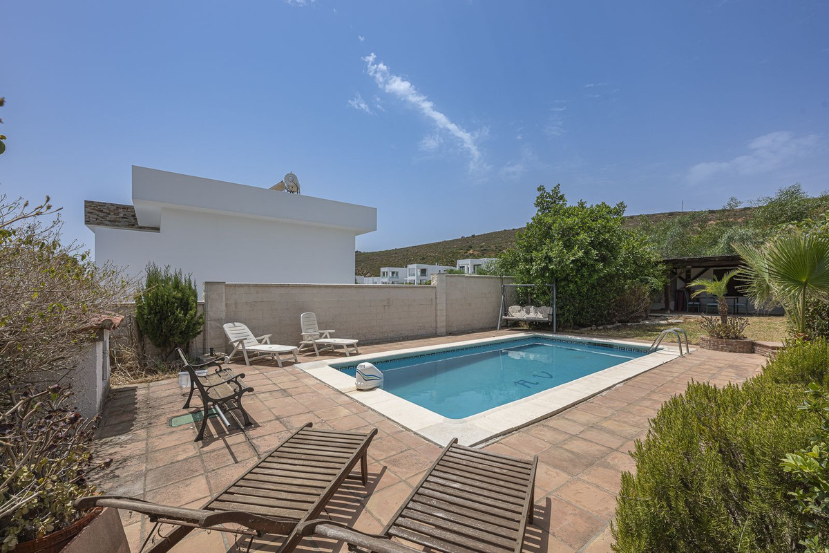 4 Bed Townhouse for sale in Punta Chullera Costa Del Sol, Málaga, Spain