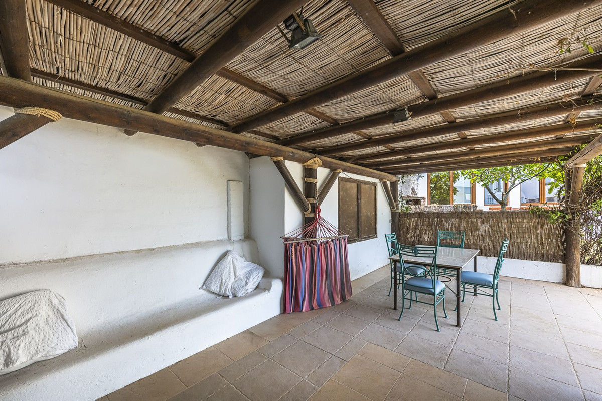 4 Bed Townhouse for sale in Punta Chullera Costa Del Sol, Málaga, Spain