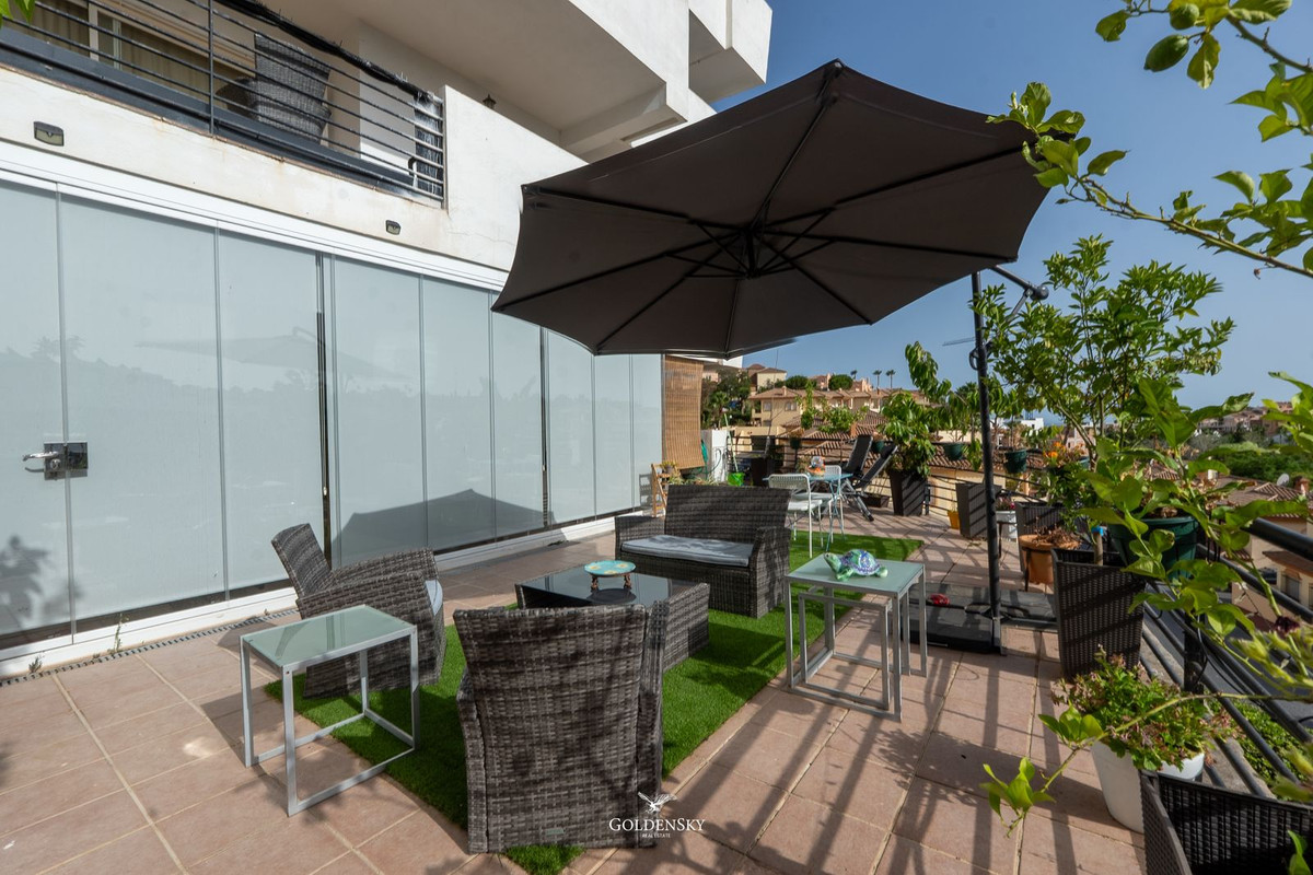 Se vende Apartamento Planta Media de 3 dormitorios en Costa Del Sol, Málaga, España