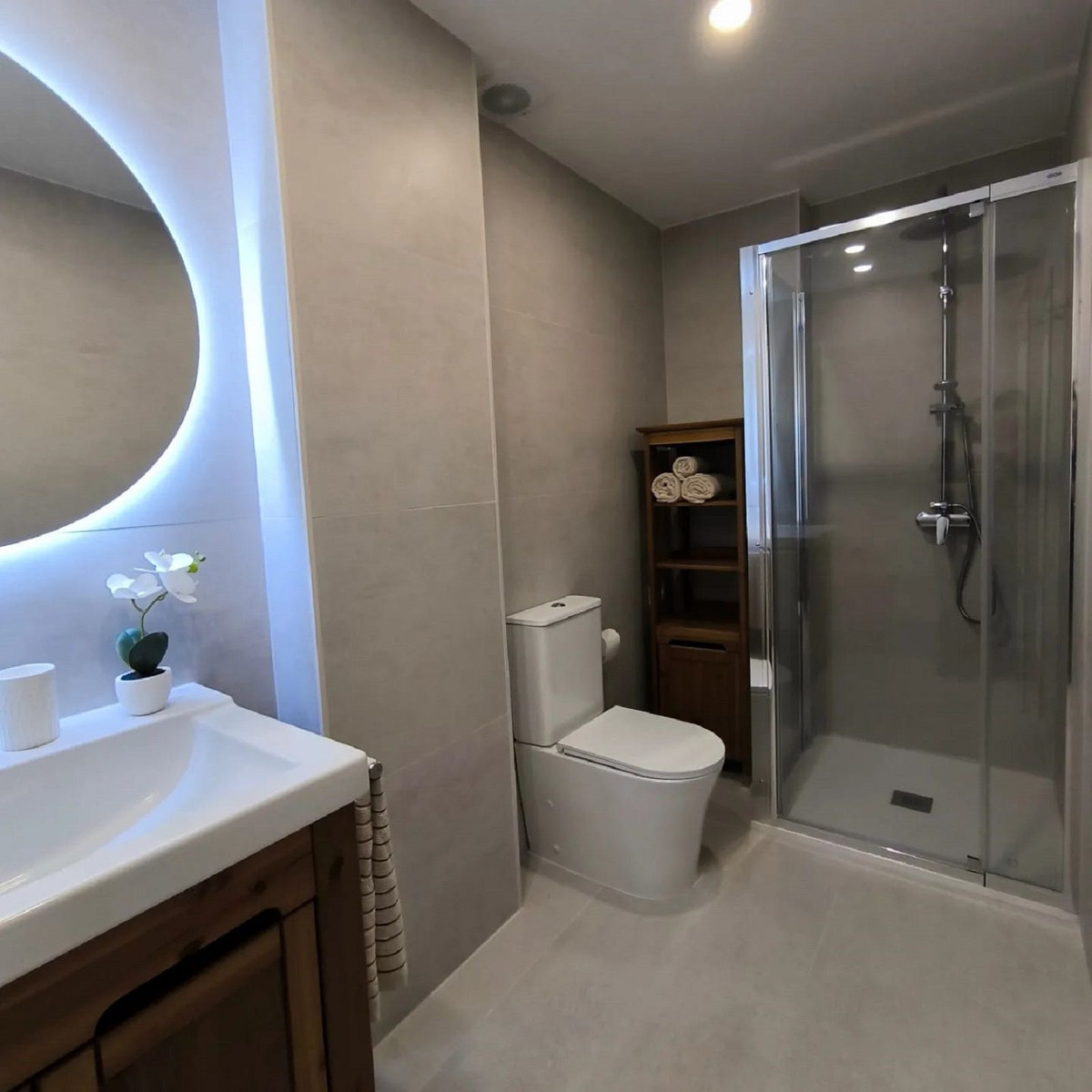 1 Bed Apartment for sale in Los Boliches Costa Del Sol, Málaga, Spain