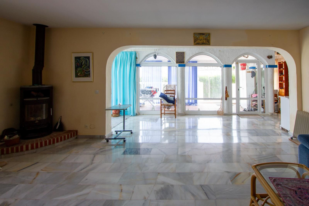 5 Bed Townhouse for sale in Mijas Costa Costa Del Sol, Málaga, Spain