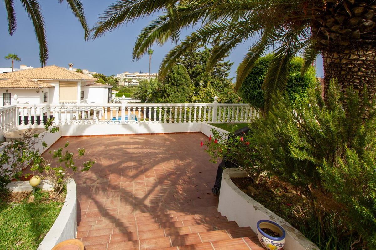 5 Bed Townhouse for sale in Mijas Costa Costa Del Sol, Málaga, Spain