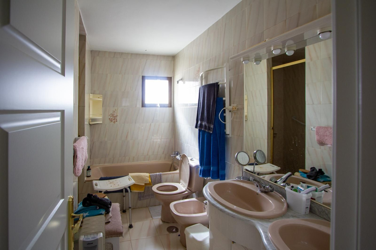 5 Bed Townhouse for sale in Mijas Costa Costa Del Sol, Málaga, Spain