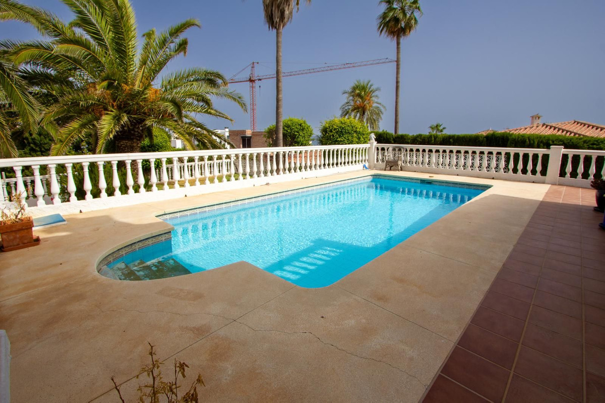 5 Bed Townhouse for sale in Mijas Costa Costa Del Sol, Málaga, Spain