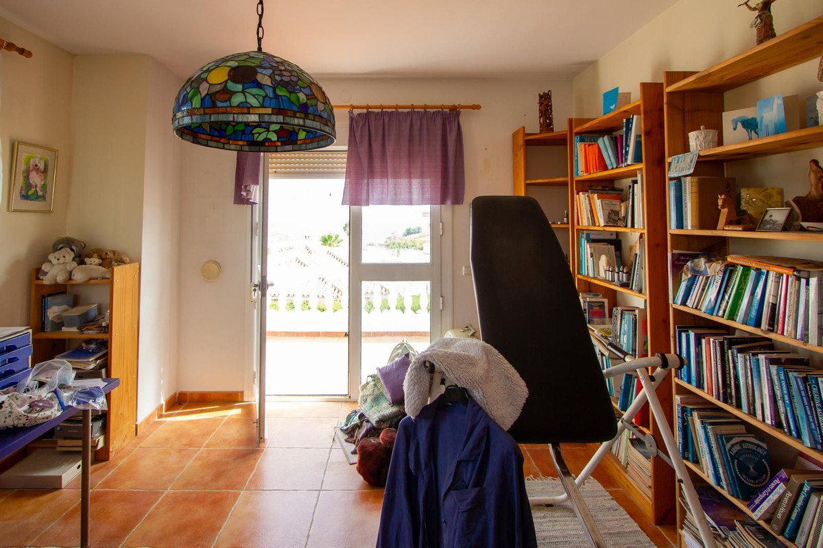5 Bed Townhouse for sale in Mijas Costa Costa Del Sol, Málaga, Spain
