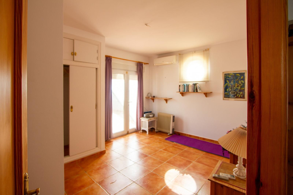5 Bed Townhouse for sale in Mijas Costa Costa Del Sol, Málaga, Spain
