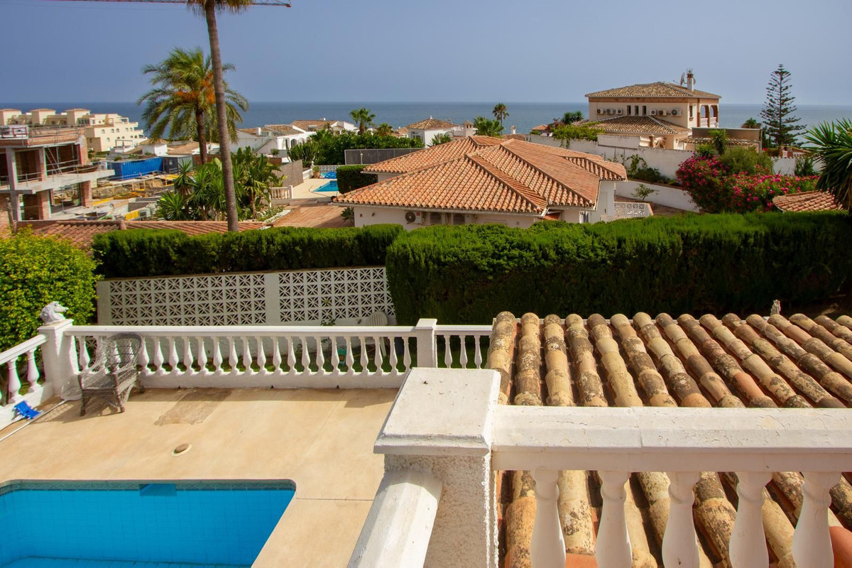 5 Bed Townhouse for sale in Mijas Costa Costa Del Sol, Málaga, Spain