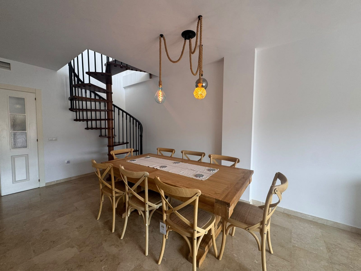 Se vende Ático Dúplex de 3 dormitorios en Costa Del Sol, Málaga, España