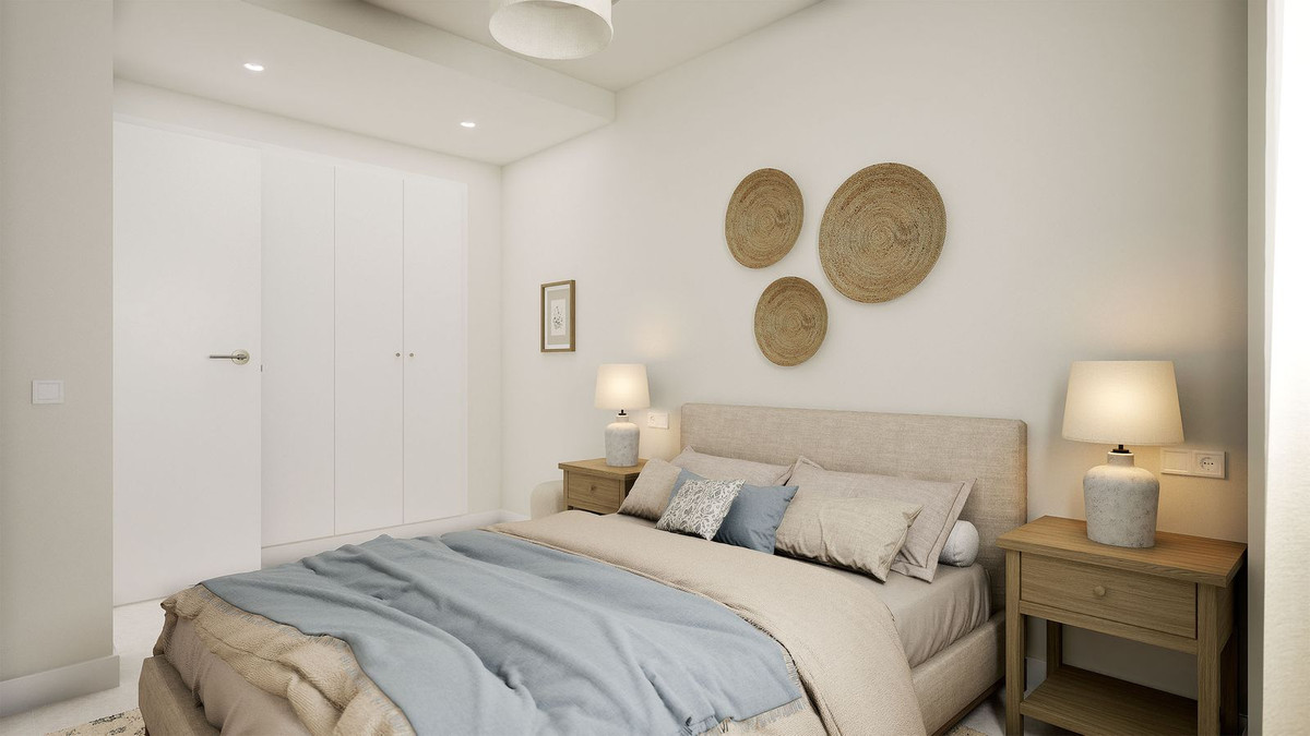 3 Bed Apartment for sale in Fuengirola Costa Del Sol, Málaga, Spain