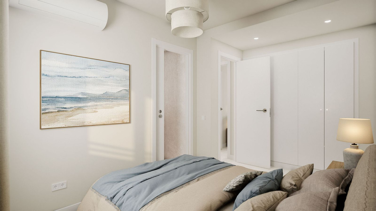 3 Bed Apartment for sale in Fuengirola Costa Del Sol, Málaga, Spain