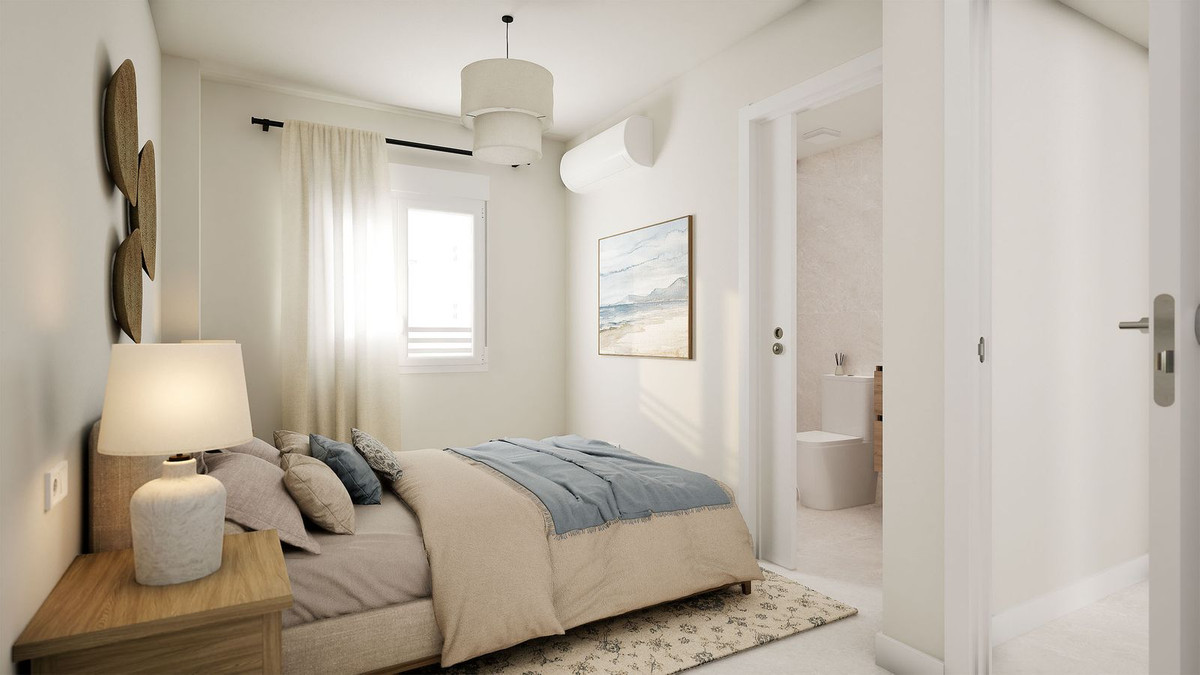 3 Bed Apartment for sale in Fuengirola Costa Del Sol, Málaga, Spain