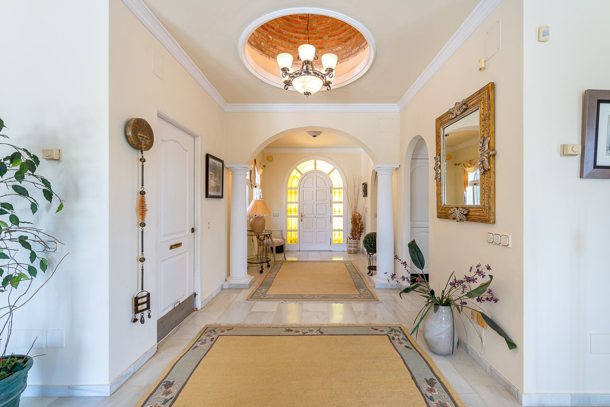 Se vende Villa - Chalet de 3 dormitorios en Costa Del Sol, Málaga, España