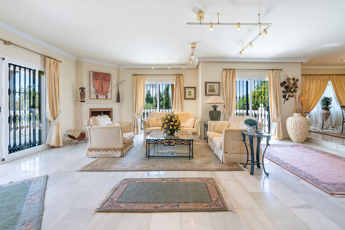 Se vende Villa - Chalet de 3 dormitorios en Costa Del Sol, Málaga, España