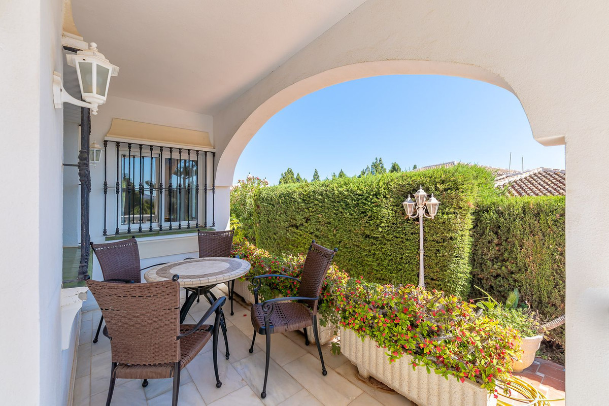 Se vende Villa - Chalet de 3 dormitorios en Costa Del Sol, Málaga, España