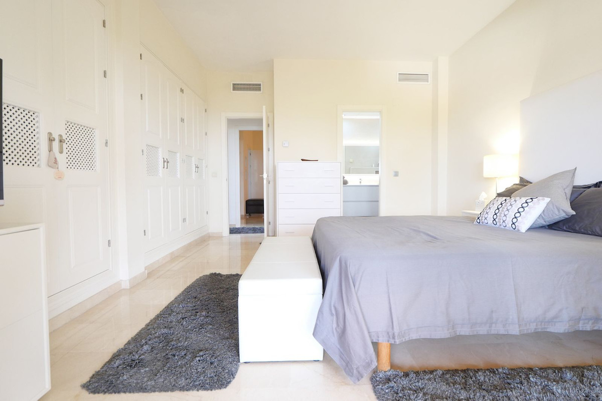 3 Bed Apartment for sale in Cabopino Costa Del Sol, Málaga, Spain