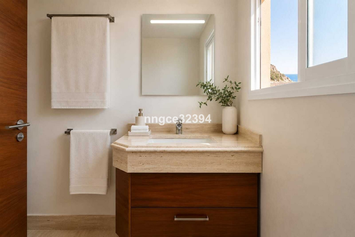 3 Bed Apartment for sale in Estepona Costa Del Sol, Málaga, Spain