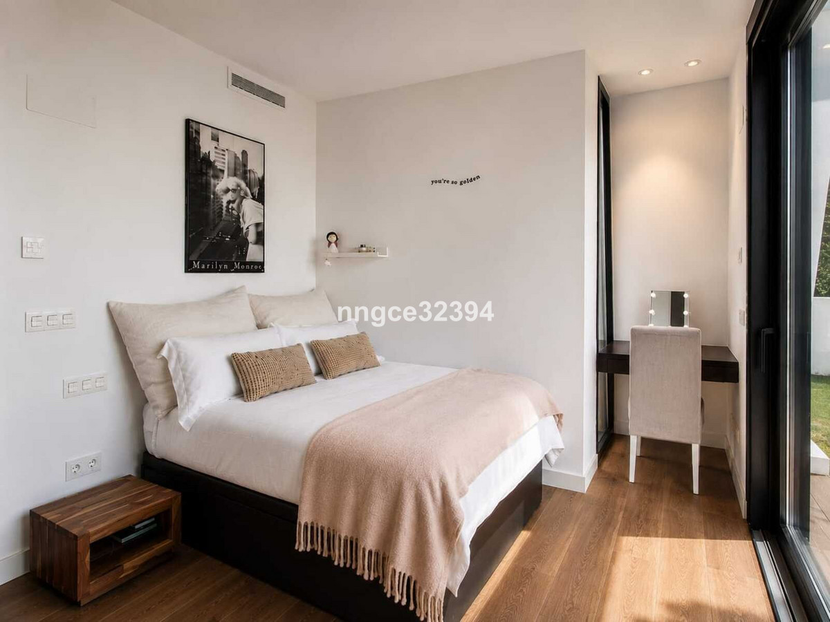 5 Bed Townhouse for sale in New Golden Mile Costa Del Sol, Málaga, Spain