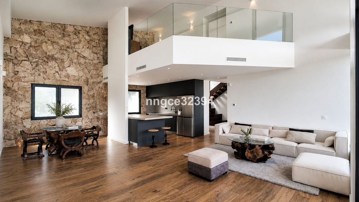 5 Bed Townhouse for sale in New Golden Mile Costa Del Sol, Málaga, Spain