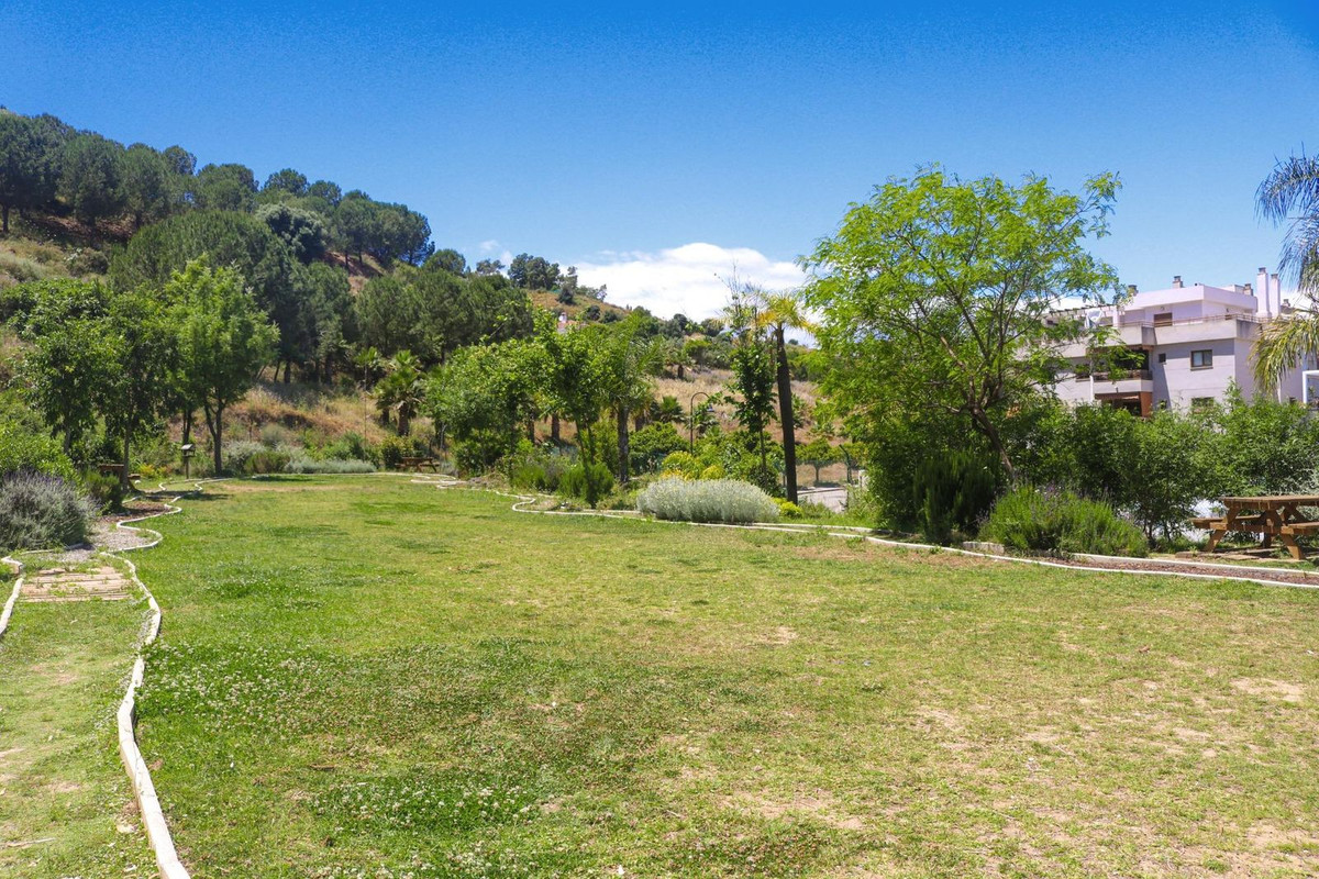 2 Bed Apartment for sale in Mijas Costa Del Sol, Málaga, Spain