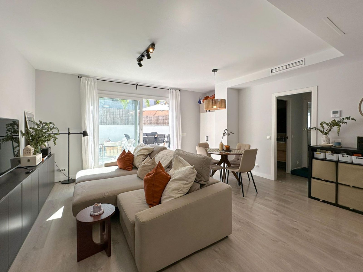 2 Bed Apartment for sale in Mijas Costa Del Sol, Málaga, Spain