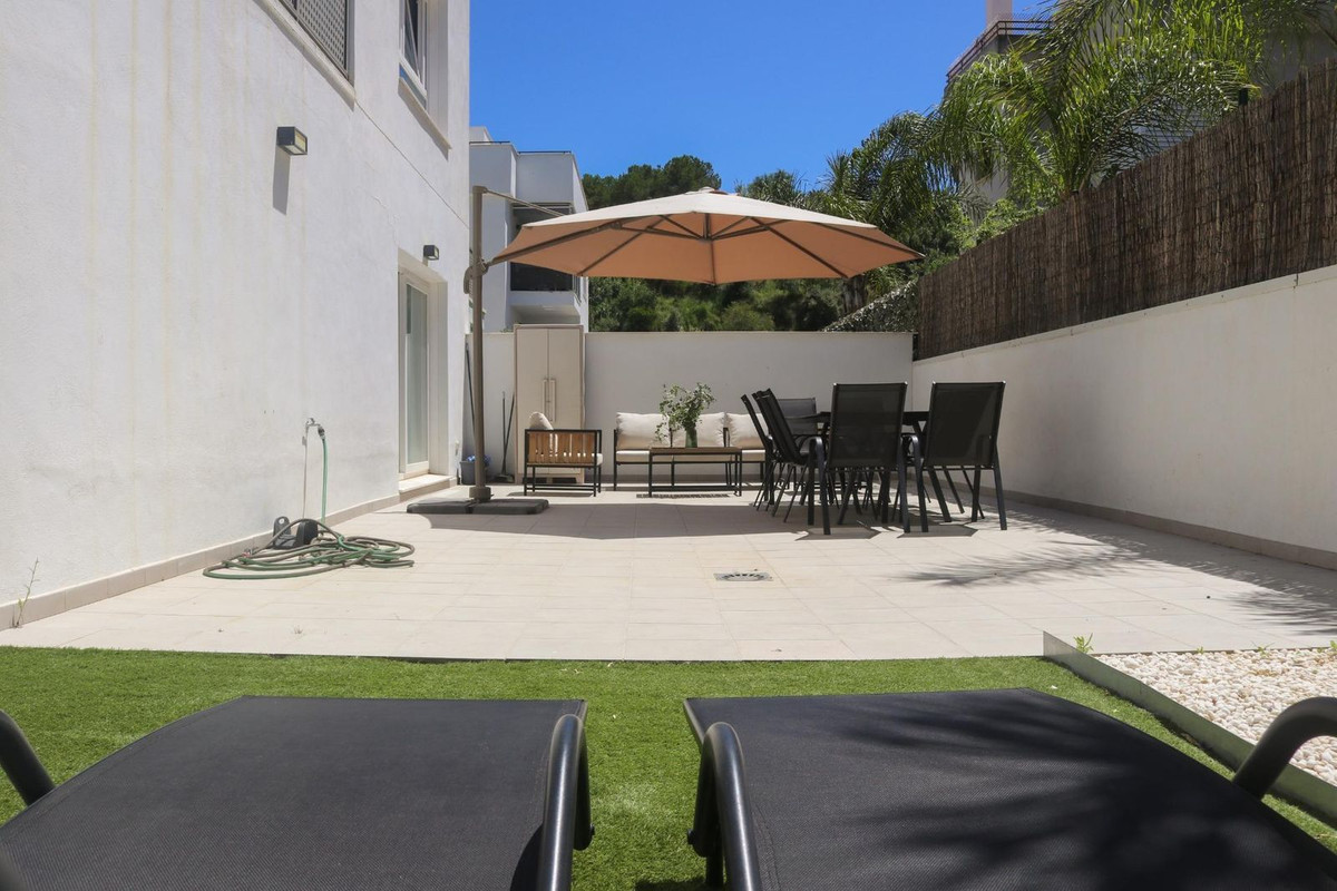2 Bed Apartment for sale in Mijas Costa Del Sol, Málaga, Spain