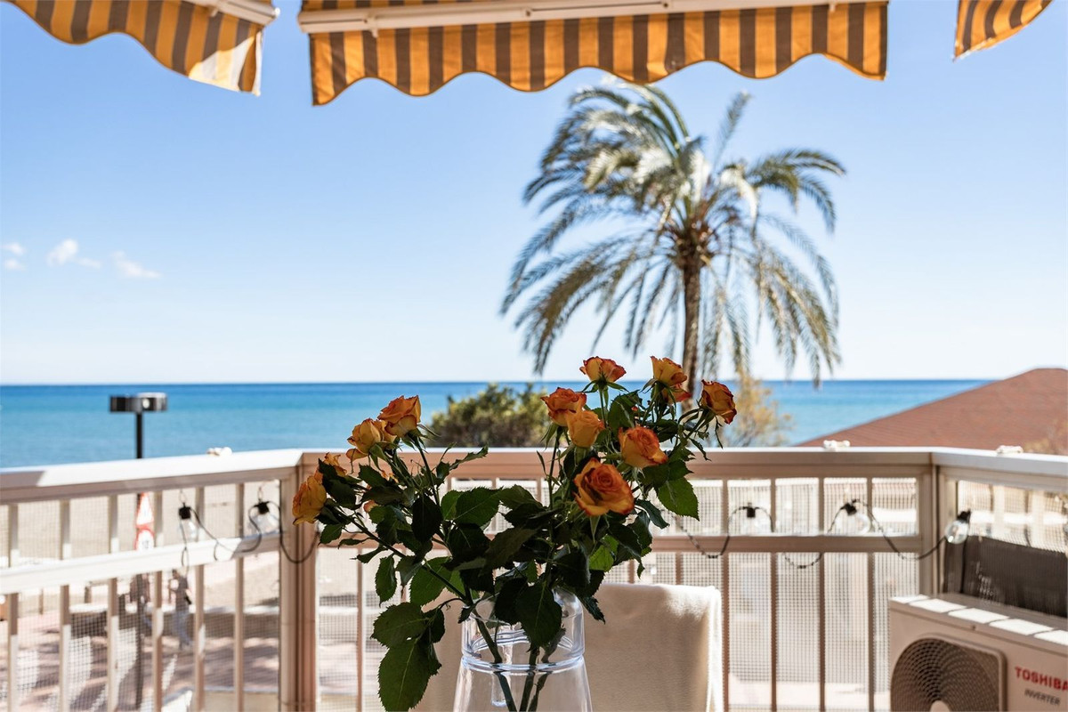 1 Bed Apartment for sale in Fuengirola Costa Del Sol, Málaga, Spain