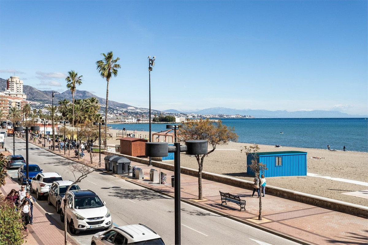 1 Bed Apartment for sale in Fuengirola Costa Del Sol, Málaga, Spain