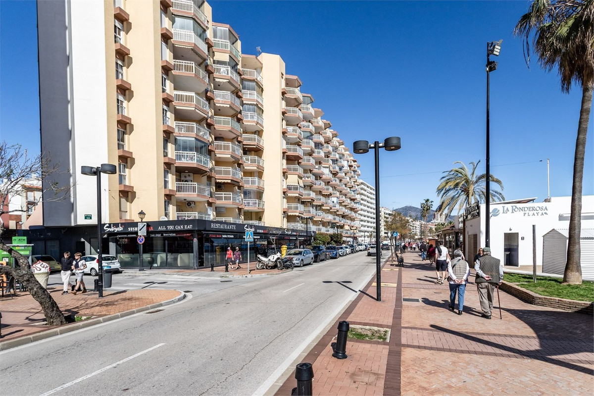 1 Bed Apartment for sale in Fuengirola Costa Del Sol, Málaga, Spain
