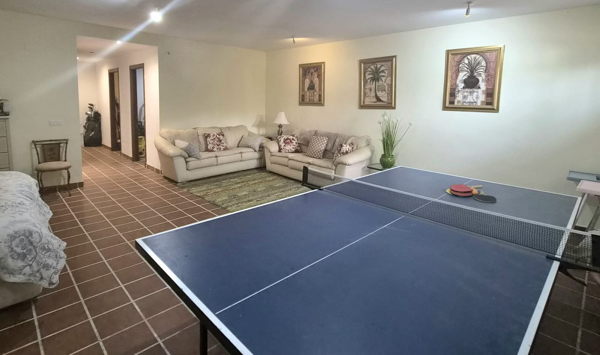 3 Bed Townhouse for sale in Alhaurin Golf Costa Del Sol, Málaga, Spain